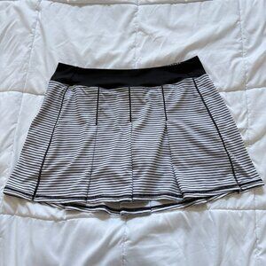 Kyodan Pleated Skort Skirt Womens Size Large Black White Striped Golf Tennis